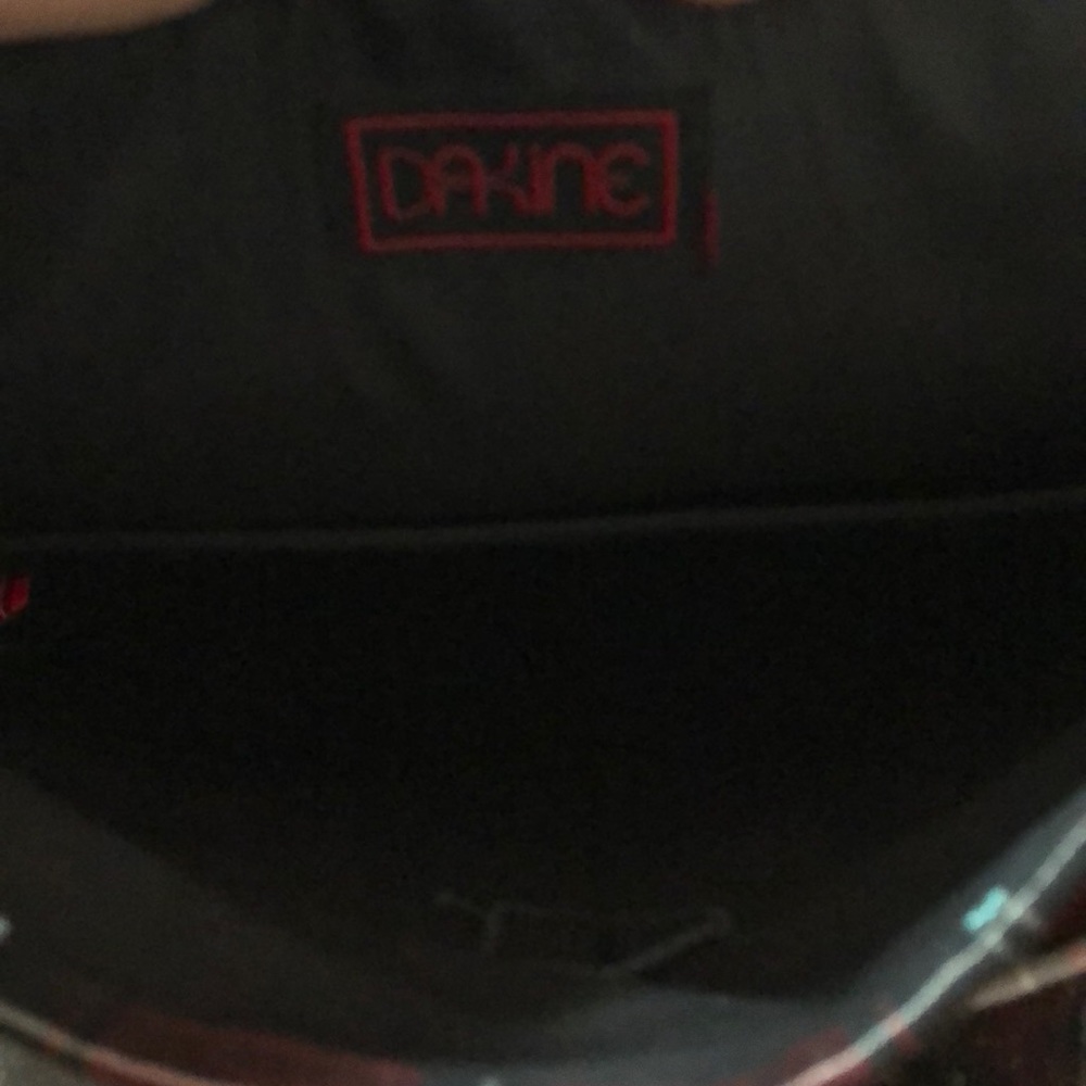 Dakine red plaid backpack - Picture 3 of 5